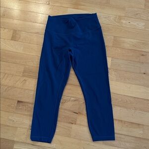 lululemon Legging Womens 10 Wunder Train Crop 23" Inseam Pant Blue Infinity Loop